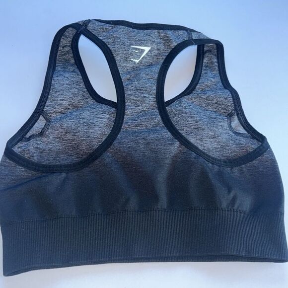 Gymshark Adapt Ombré Seamless Sports Bra in Black /Black Marl - Picture 9 of 10